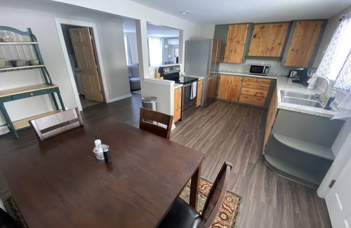 Pittsford Apartment | Norm’s Place