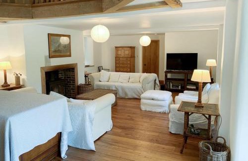 Holworth House | North Barn