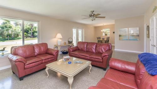 Coronado Shores House | North Beach Beauty - Lovely home across the street from the beach. 1814B