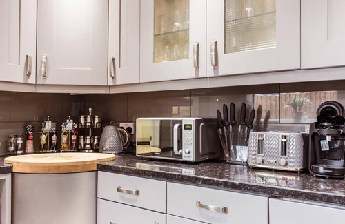 Harringay Ladder House | North Central London House/Sleeps8/garden/wifi
