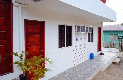 Tabuelan Hotel | North Harbor Beach Resort