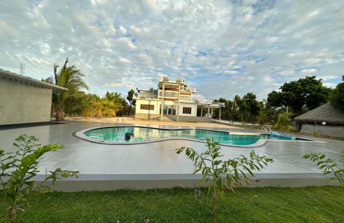 Pachchilaipalli House | North Joy Hotel & Resorts