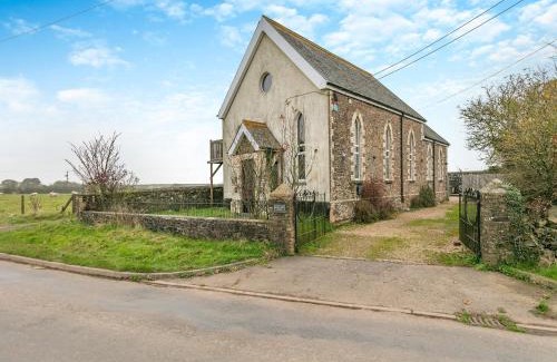 Worlington House | North Lake Chapel