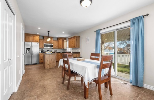 Lehi House | North Lake Retreat - Premium Sleep