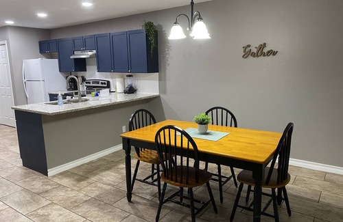 Bonanza Condo | North Laredo 3 Bed 3 Full Bath