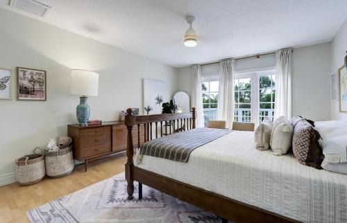 Florida North Atlantic Coast House | North Palm Beach Coastal Waterfront Family Estate
