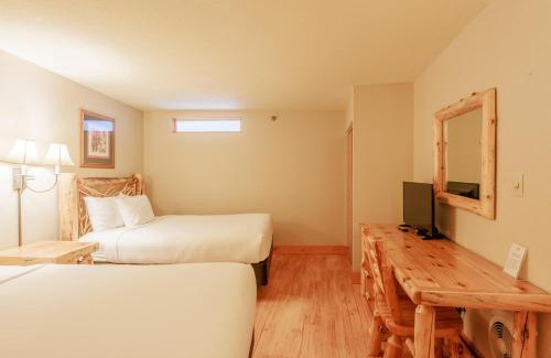 Biwabik Apartment | North Ridge Mountainside Condo