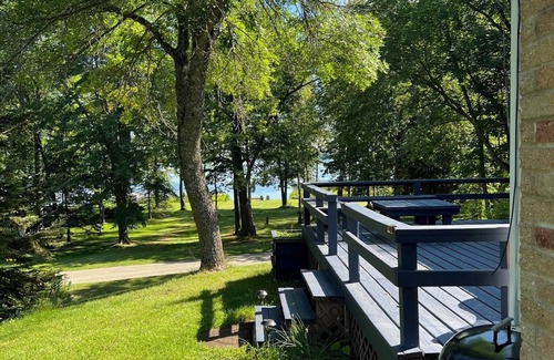 Wauksaukee Cottage | North Shores Cottage on Lake Noquebay