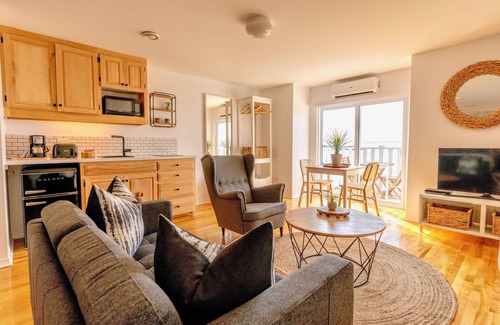 Louisbourg House | North Star Beach Suites