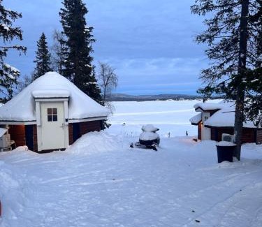 Jukkasjarvi Ski Chalet | Northernlight cabin 2