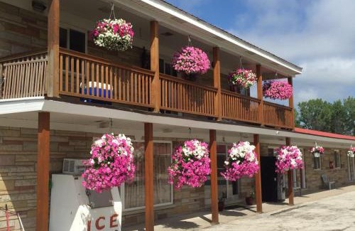 Kawkawlin Hotel | Northland Motel Bay City-Kawkawlin