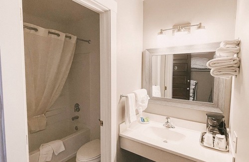 Bonners Ferry Bed & Breakfast | Northside School B&B