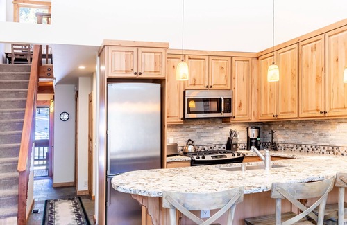 Truckee Hotel | Northstar California Resort