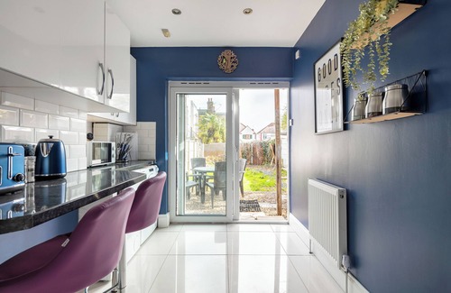 Westcliff-on-Sea House | Northview Spacious 4BR House | Contractors | Leisure | WIFI
