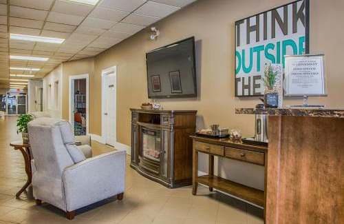 Prince George Hotel | Northwood Plaza Hotel