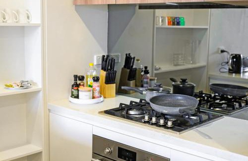 Norwest Apartment | NorwestPendle Hill Modern 2Br Apt near Coles