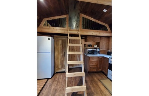 Tyendinaga House | Not your typical cabin in the woods!