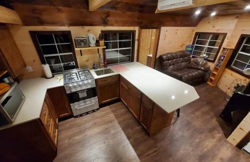 Tyendinaga House | Not your typical cabin in the woods!
