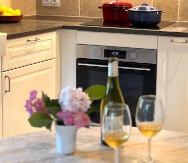 Cenevieres Bed & Breakfast | NOUBAR