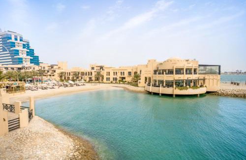 Manama Resort | Novotel Bahrain Al Dana Resort