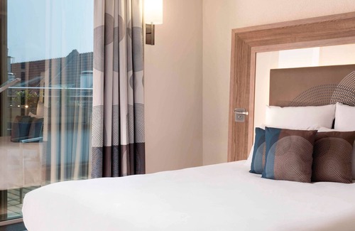 Paquis Navigation Hotel | Novotel Geneve Centre