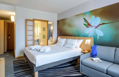 Cardano al Campo Hotel | Novotel Milan Malpensa Airport