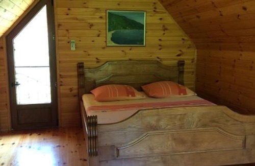 New Athos Apartment | Novy Afon Cottage