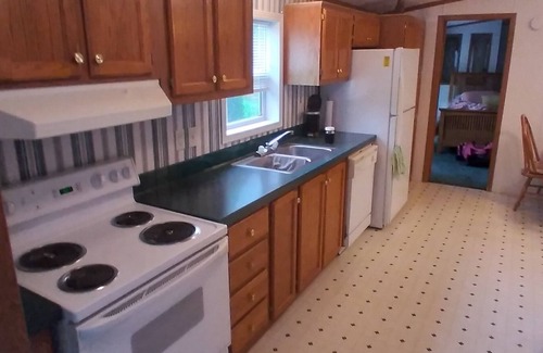 Santa Fe House | Now Available, A Cozy and Comfortable 2 bed 2 bath, overlooking the Salt River.