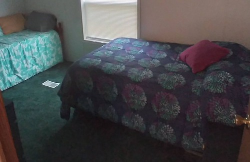 Santa Fe House | Now Available, A Cozy and Comfortable 2 bed 2 bath, overlooking the Salt River.