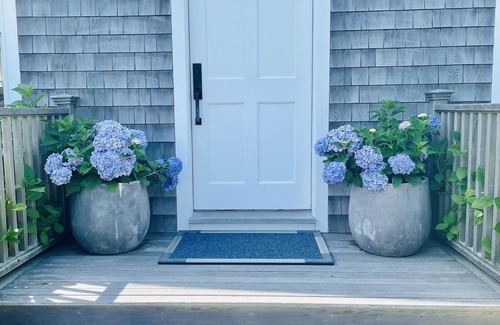 West of Town House | Now booking for 2026!