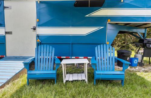Archer House | NoZaDi classic horse trailer converted into a unique tiny home