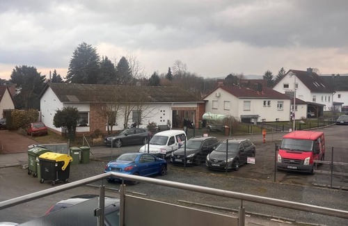 Nord-Holland Apartment | NR 3 Apartment on the upper floor 3 ZKB for companies/families