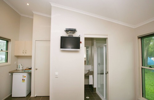 Manunda RV Rental | NRMA Cairns Holiday Park