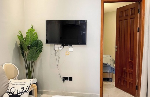 Kampala Apartment | Nsiimenta Stay 1BR
