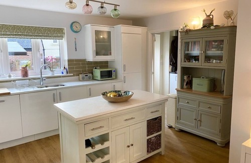 Telford House | Number 2, A Spacious, Central, Shropshire House, Near Ironbridge!