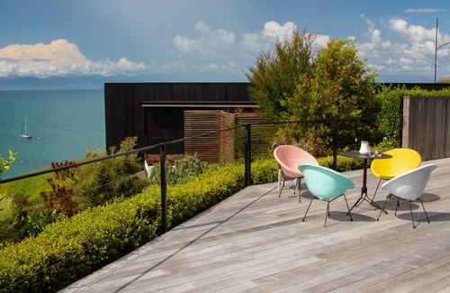 Ngaio Bay House | Number One Bach - Kaiteriteri Holiday Home
