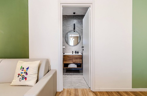 Latina House | Numberz Rooms And Apartments