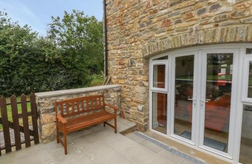 Miskin House | Nuthatch Barn
