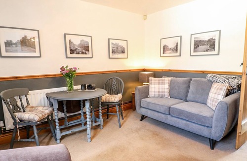 Tean Cottage | NUTWOOD COTTAGE, pet friendly, character holiday cottage in Tean