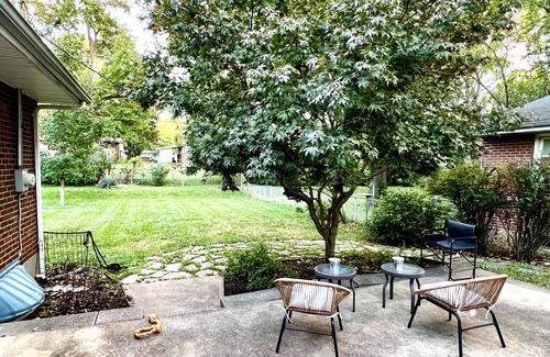 Florissant House | nWelcome to 140 Saint Benedict charming 3-bed, 1.5-bath ranch in Duchesne Hills.