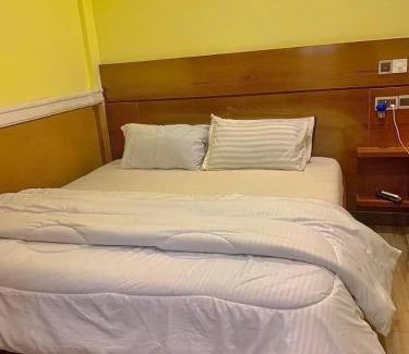 Bono East Region Hotel | Nyaji Star Hotel, Tamale