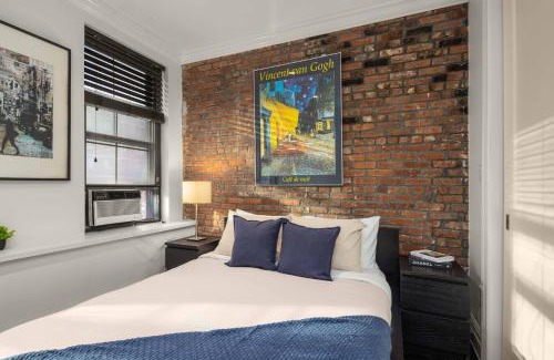 Hell's Kitchen Apartment | NYC's Prime Location Upscale 2BR