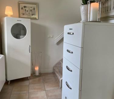 Nyhamnslage House | Nyhamnsläge med sundsutsikt och nära till strand.