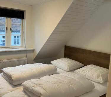 Assens House | Nyrenoveret charmerende byhus