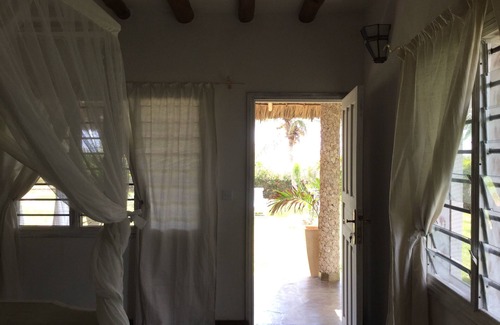 Watamu Villa | Nyumba Sara (sea front villa)