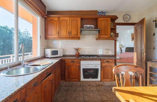 Callobre House | O Axouxere