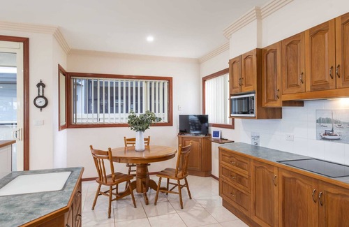Yamba House | O'Grady's Rest - Oceanstays