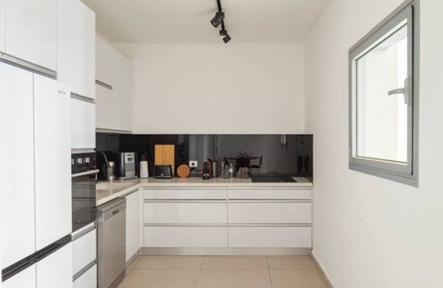 Bat Yam Apartment | O&O Group-Fresh 3BR APT 32 Floor See View Tower