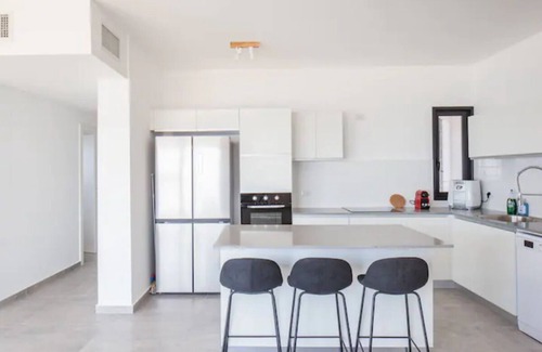 Bat Yam Apartment | O&O Group-Magical 4BR Panoramic Sea View