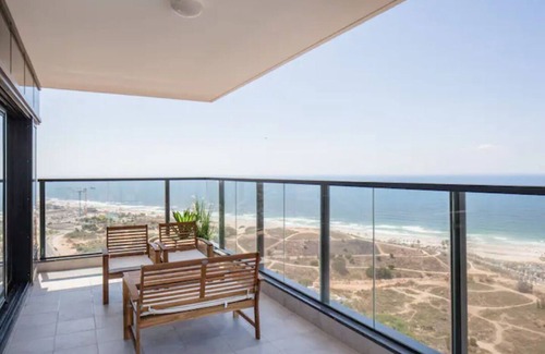 Bat Yam Apartment | O&O Group-Magical 4BR Panoramic Sea View